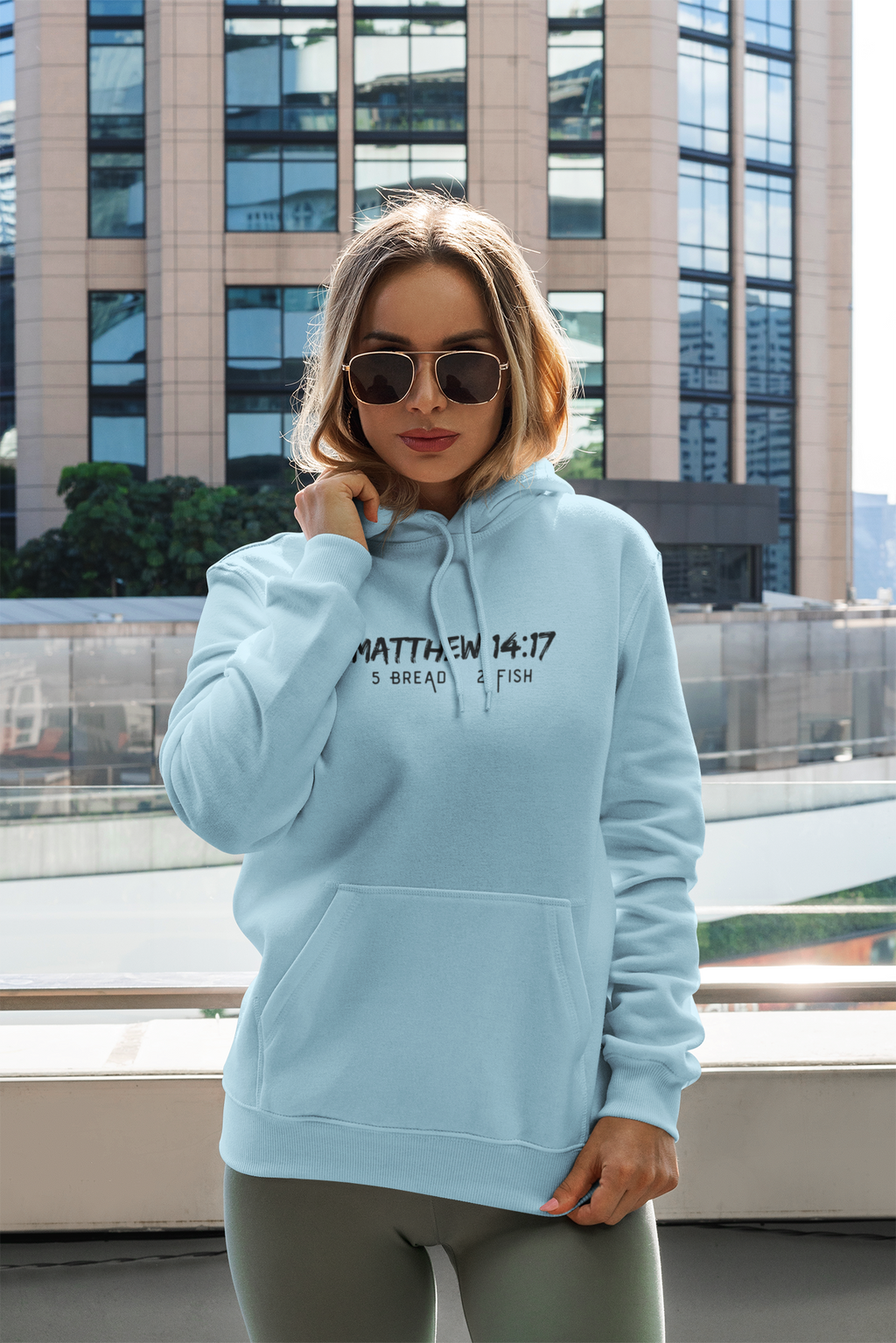 Luminus Hoodie '5 Bread 2 Fish'